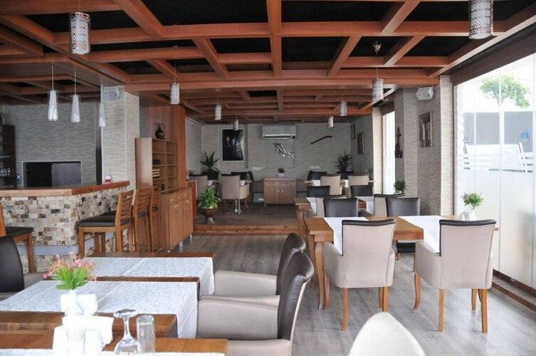 Teos Hotel