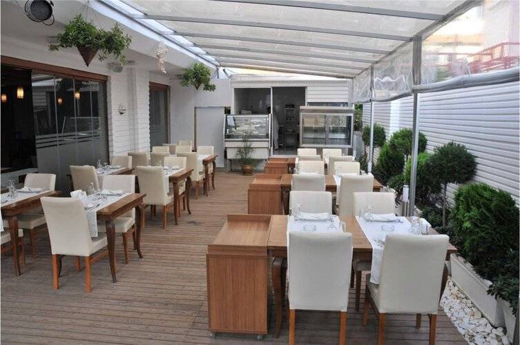 Teos Hotel