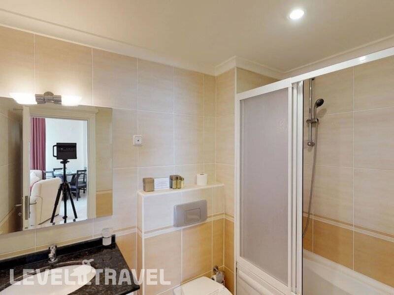 Фотография Gold City 1 bedroom Villa 2