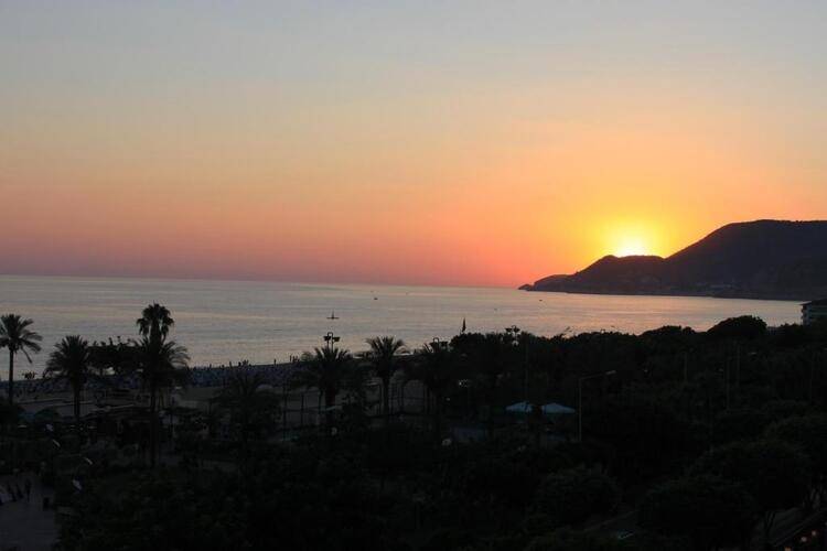 Aysev Hotel