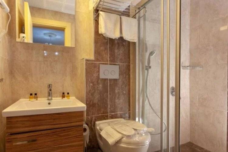 Ozmen Hotel