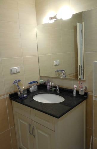 Goldcity Apartments