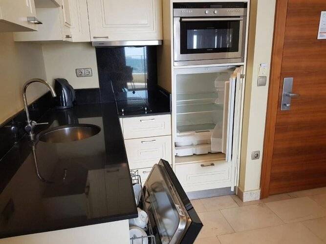 Goldcity Apartments