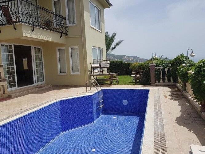 Goldcity Apartments