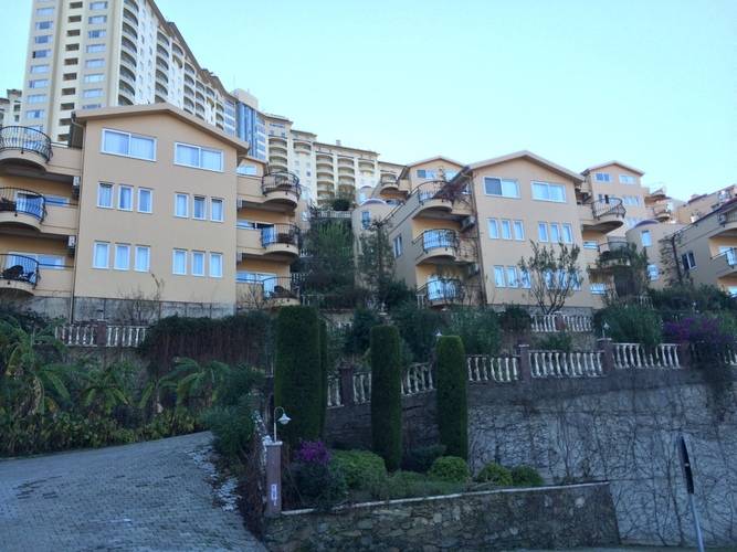 Goldcity Apartments