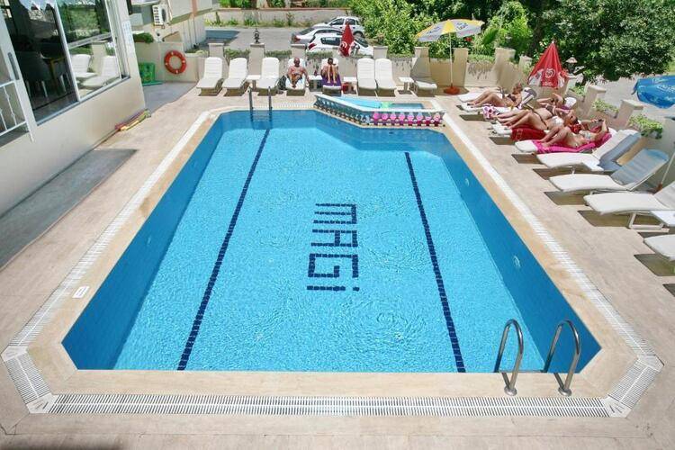 Magi Apart Hotel