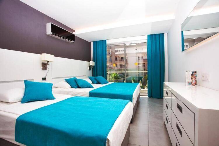 Green Garden Suites Hotel