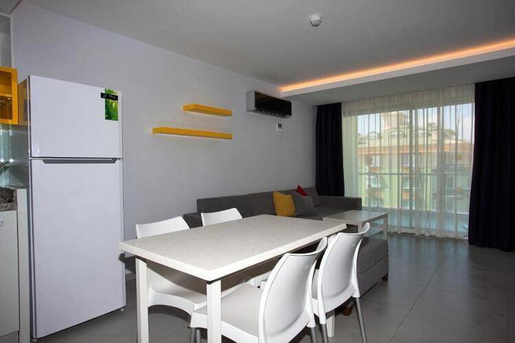 Green Garden Suites Hotel