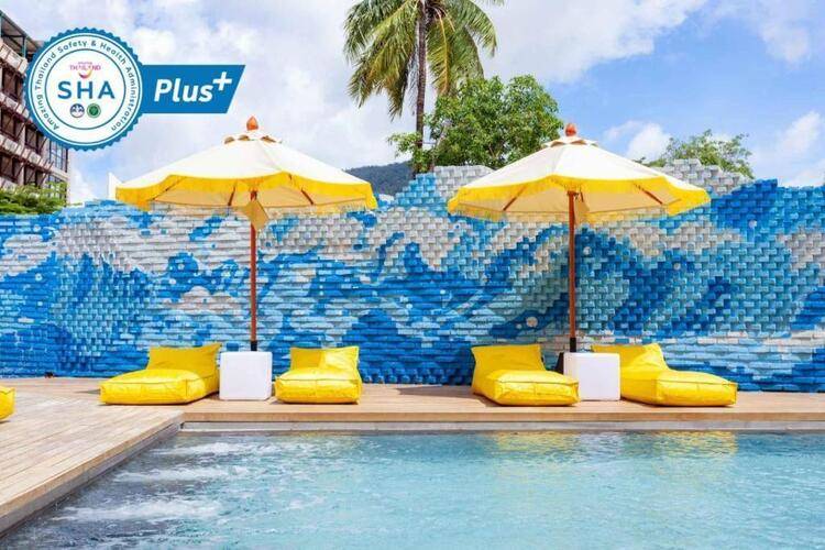 Anona Beachfront Phuket Resort
