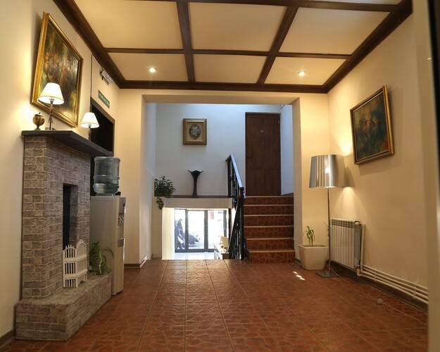 Nava Hotel