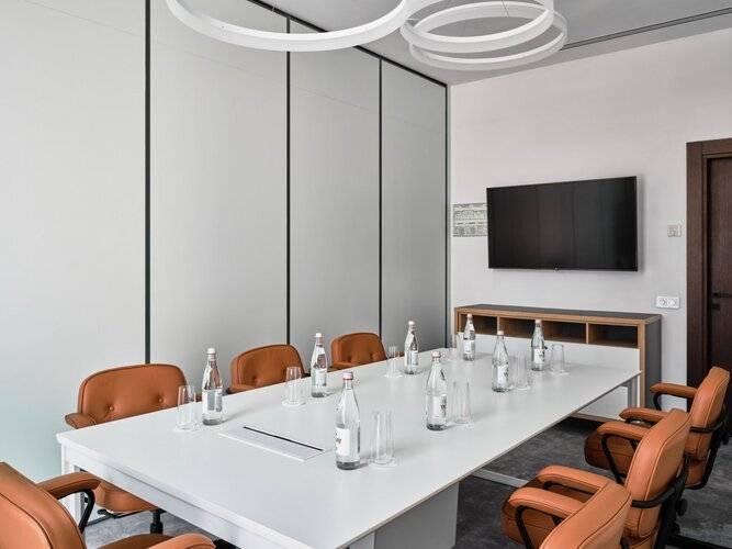 Pana White Moscow Hotel (Пана Вайт Москва Отель) Ex. Holiday Inn Express Moscow Baumanskaya