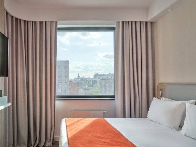Pana White Moscow Hotel (Пана Вайт Москва Отель) Ex. Holiday Inn Express Moscow Baumanskaya