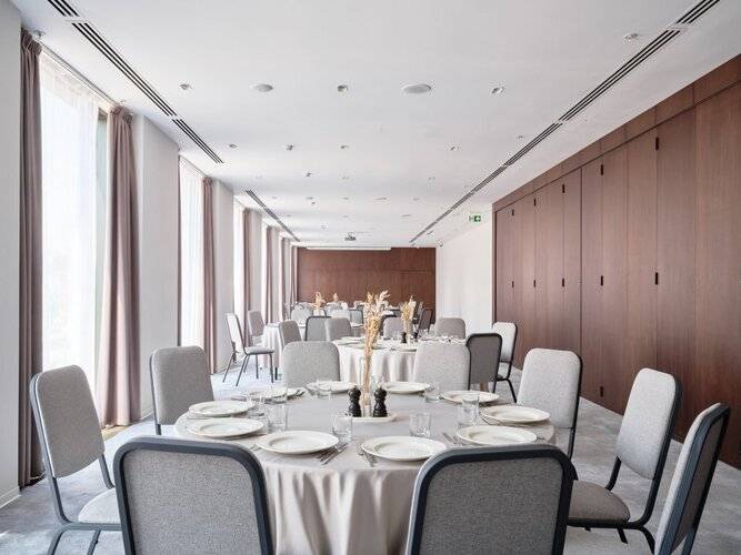 Pana White Moscow Hotel (Пана Вайт Москва Отель) Ex. Holiday Inn Express Moscow Baumanskaya
