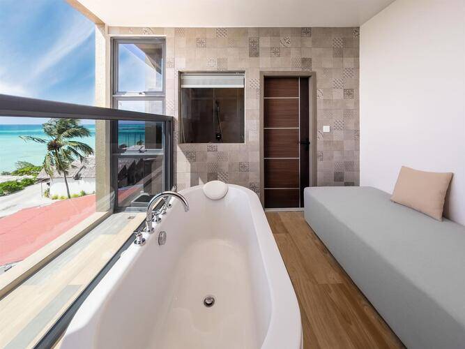 Sky Beach Hotel