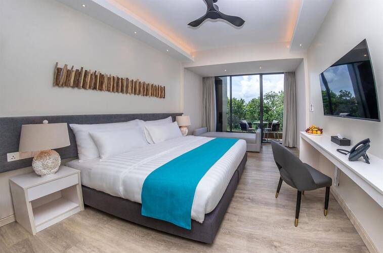 Sky Beach Hotel
