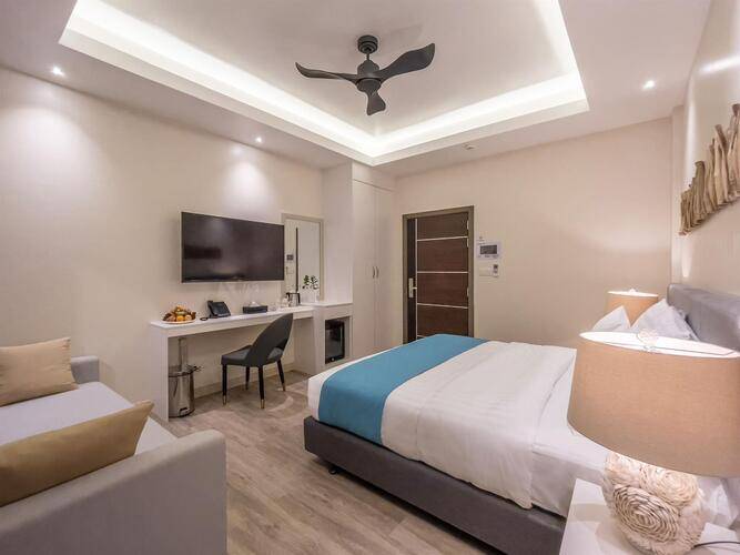 Sky Beach Hotel