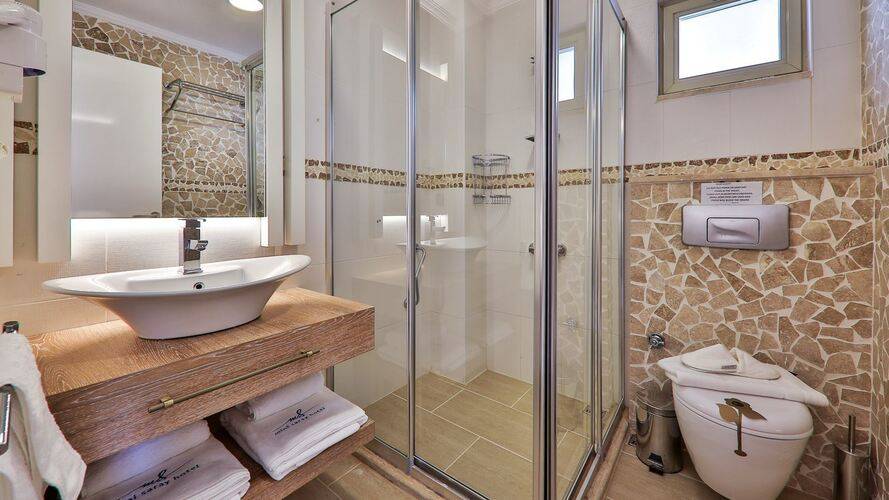 Kalkan Saray Suites