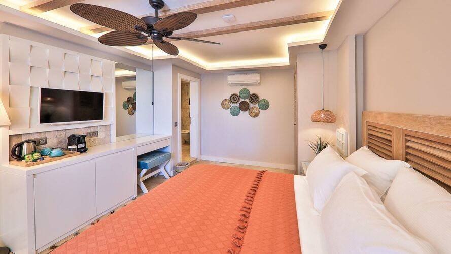 Kalkan Saray Suites