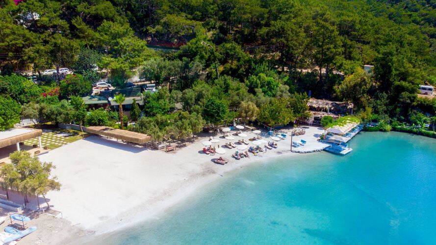 Lagoon Boutique Hotel