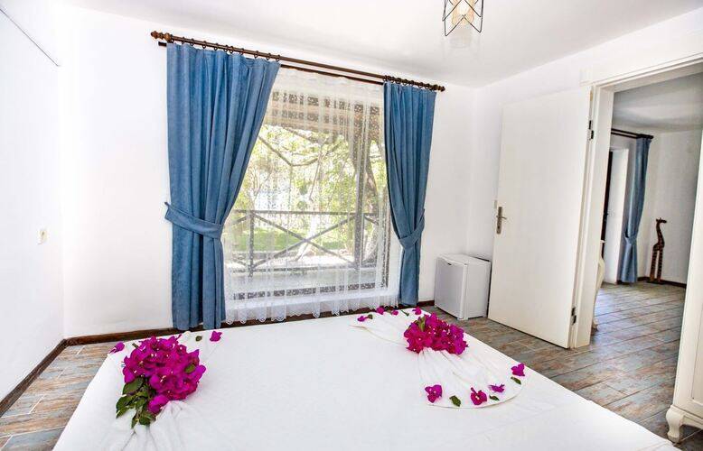 Lagoon Boutique Hotel
