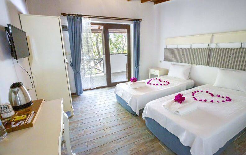 Lagoon Boutique Hotel