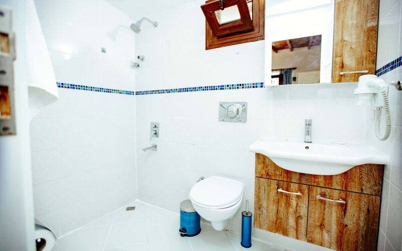 Lagoon Boutique Hotel
