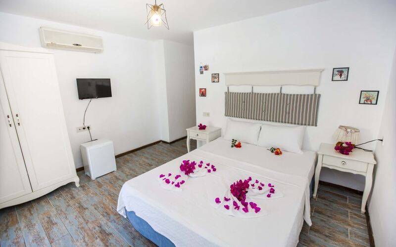Lagoon Boutique Hotel