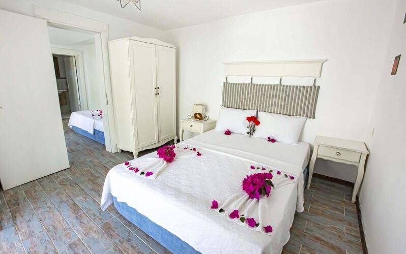 Lagoon Boutique Hotel