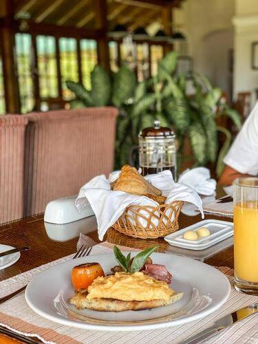 Ceylon Tea Trails