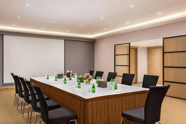 La Quinta by Wyndham Dubai Jumeirah