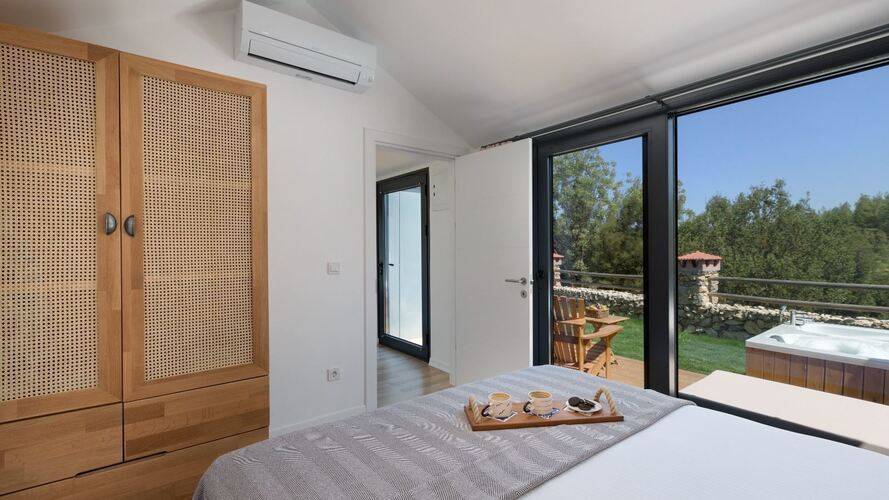 Kairos Hotel