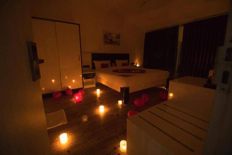 La Alphonso Marina Resort & Spa