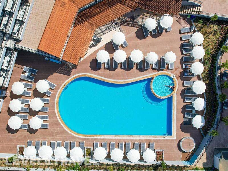 Фотография Clover Magic Park Side Hotel
