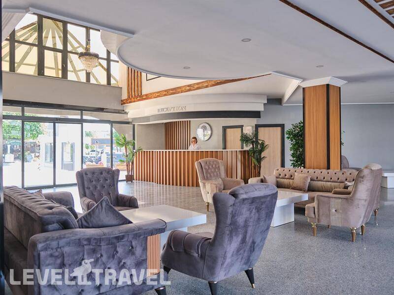 Фотография Clover Magic Park Side Hotel