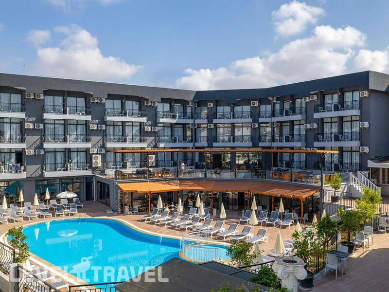 Фотография Clover Magic Park Side Hotel