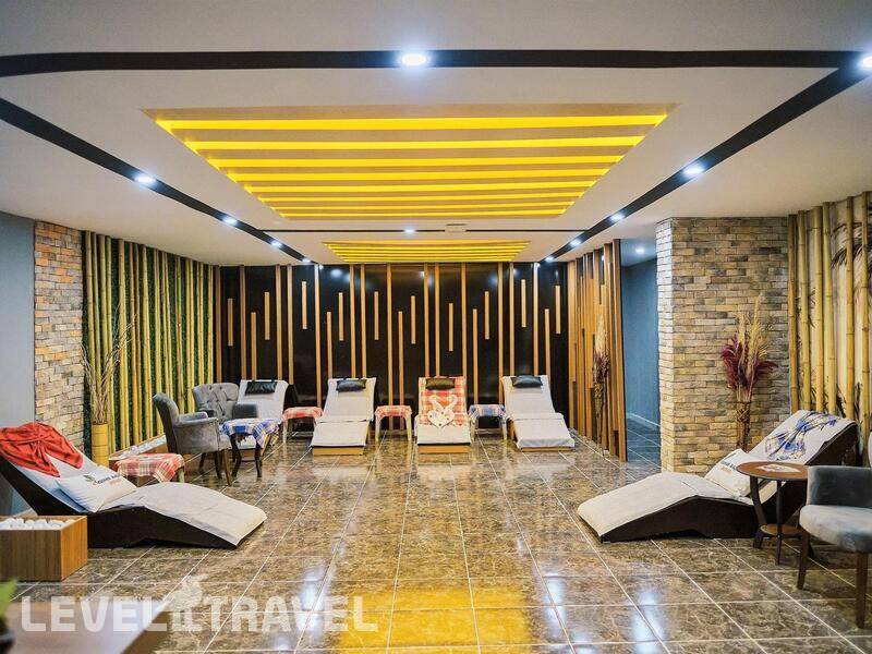 Фотография Clover Magic Park Side Hotel