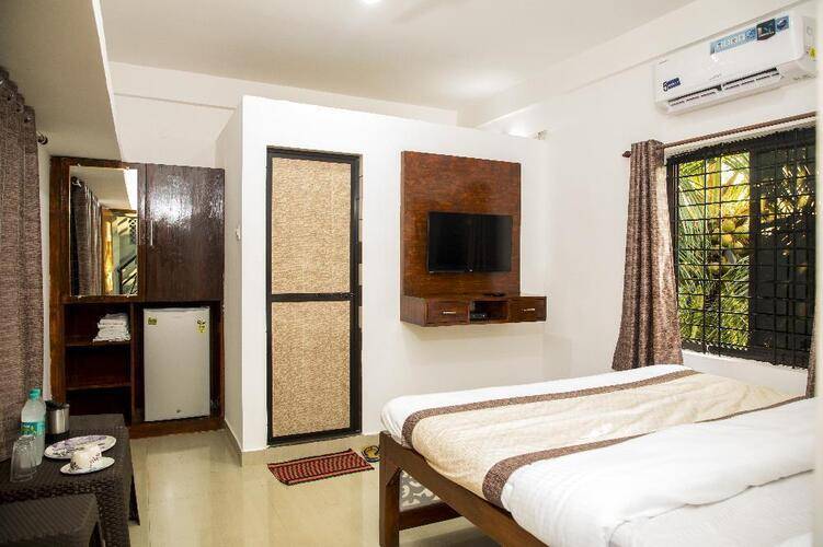 Aarvi Guest house