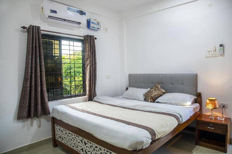 Aarvi Guest house