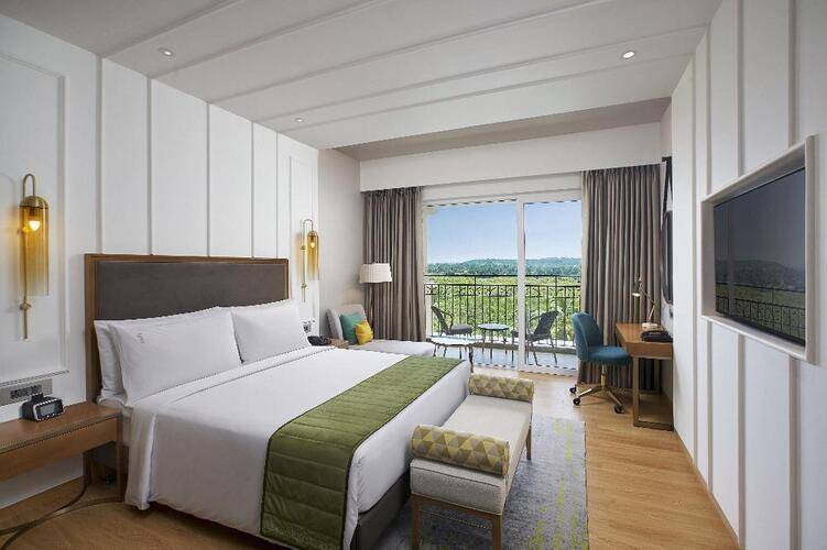Holiday Inn Goa Candolim