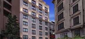 Dora Pera Hotel
