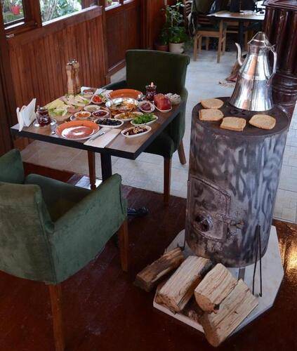 Marina Hotel Agva