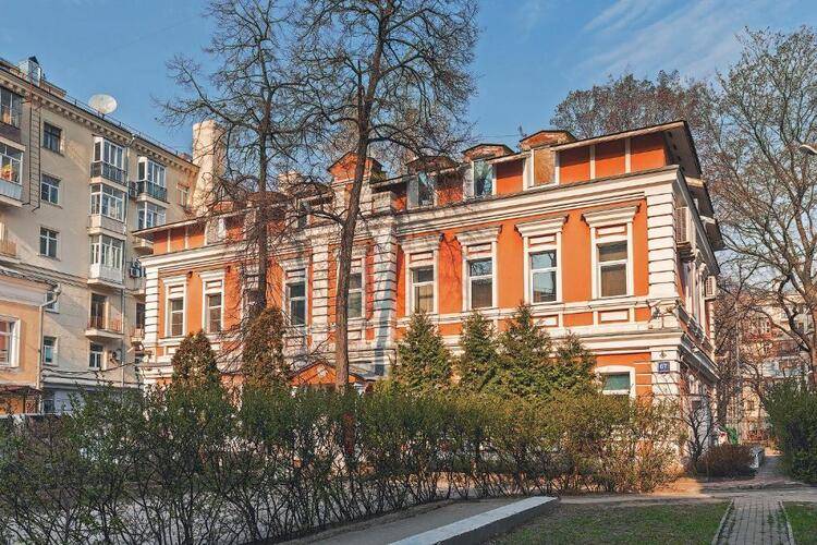 Axis.Moscow Island