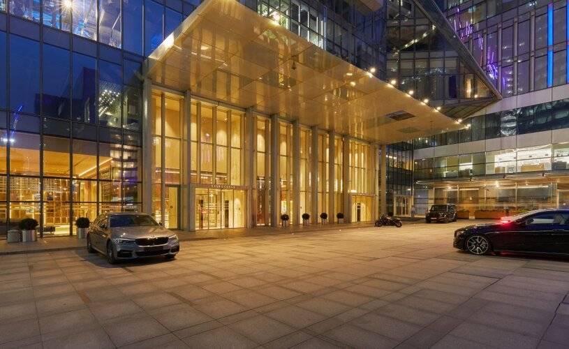 Diamond Apartments
