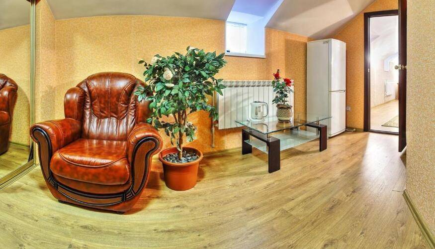Гостиница Славия