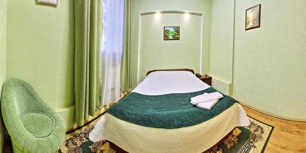 Гостиница Славия