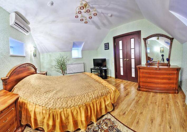 Гостиница Славия