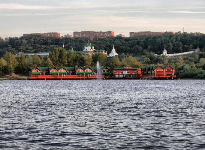 Отель Fonda