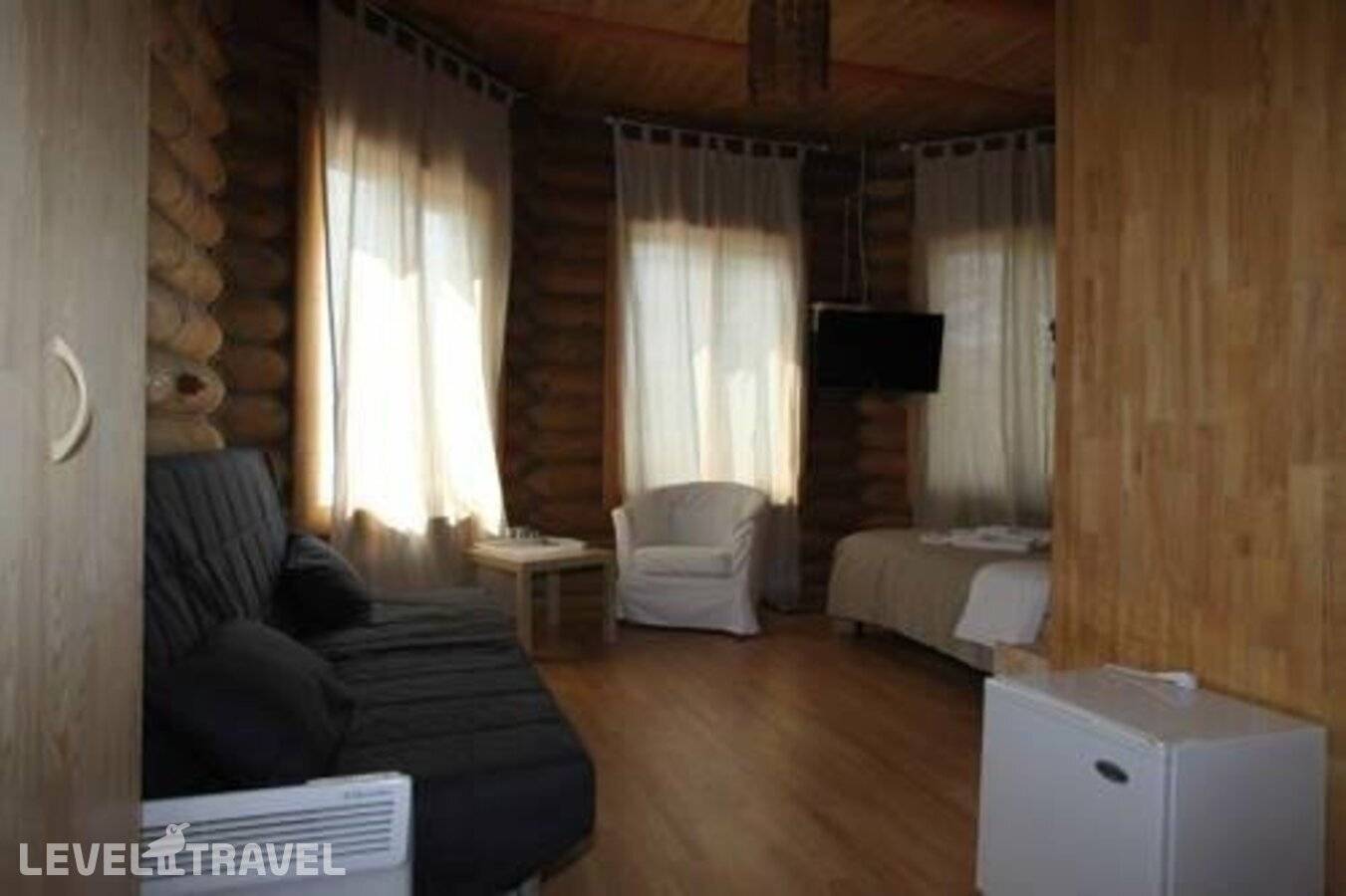 Изображение отеля 4