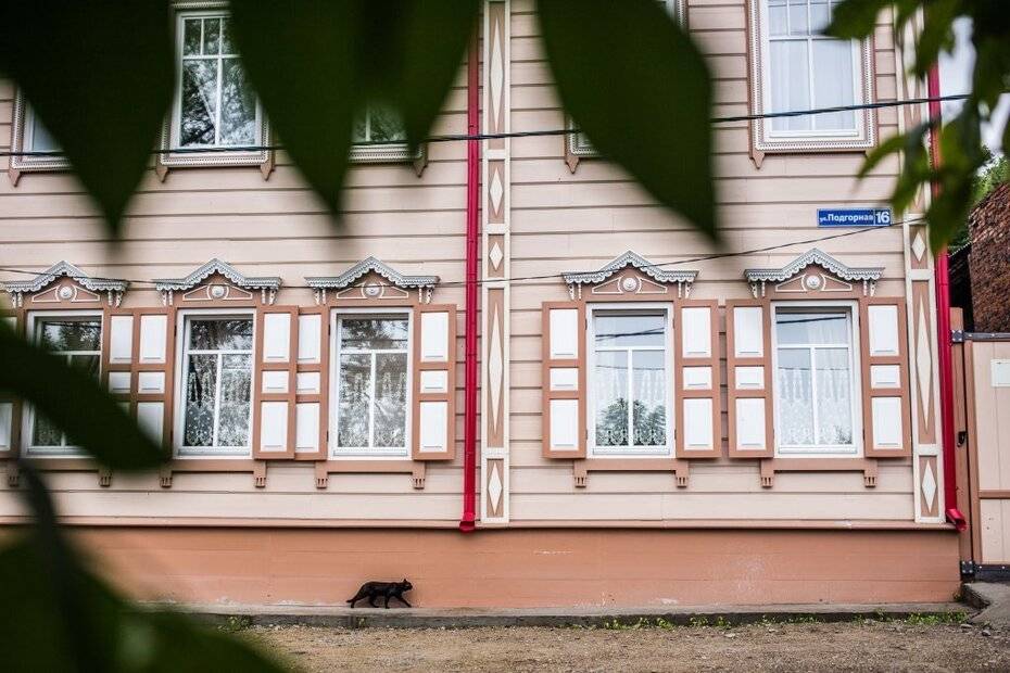 Бутик-Отель Доходный Дом Листратовой