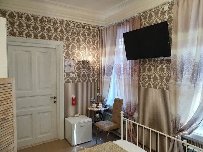 Отель Heivic House